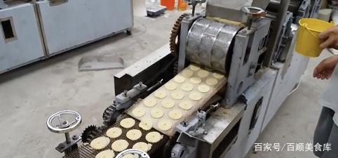 太空壓縮餅干為何更耐餓？解析餅干機械背后的制作奧秘